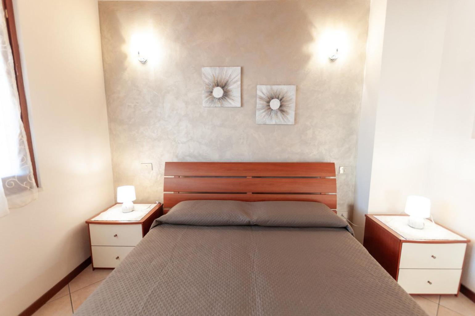 Dora'S Apartment Desenzano del Garda Exterior photo